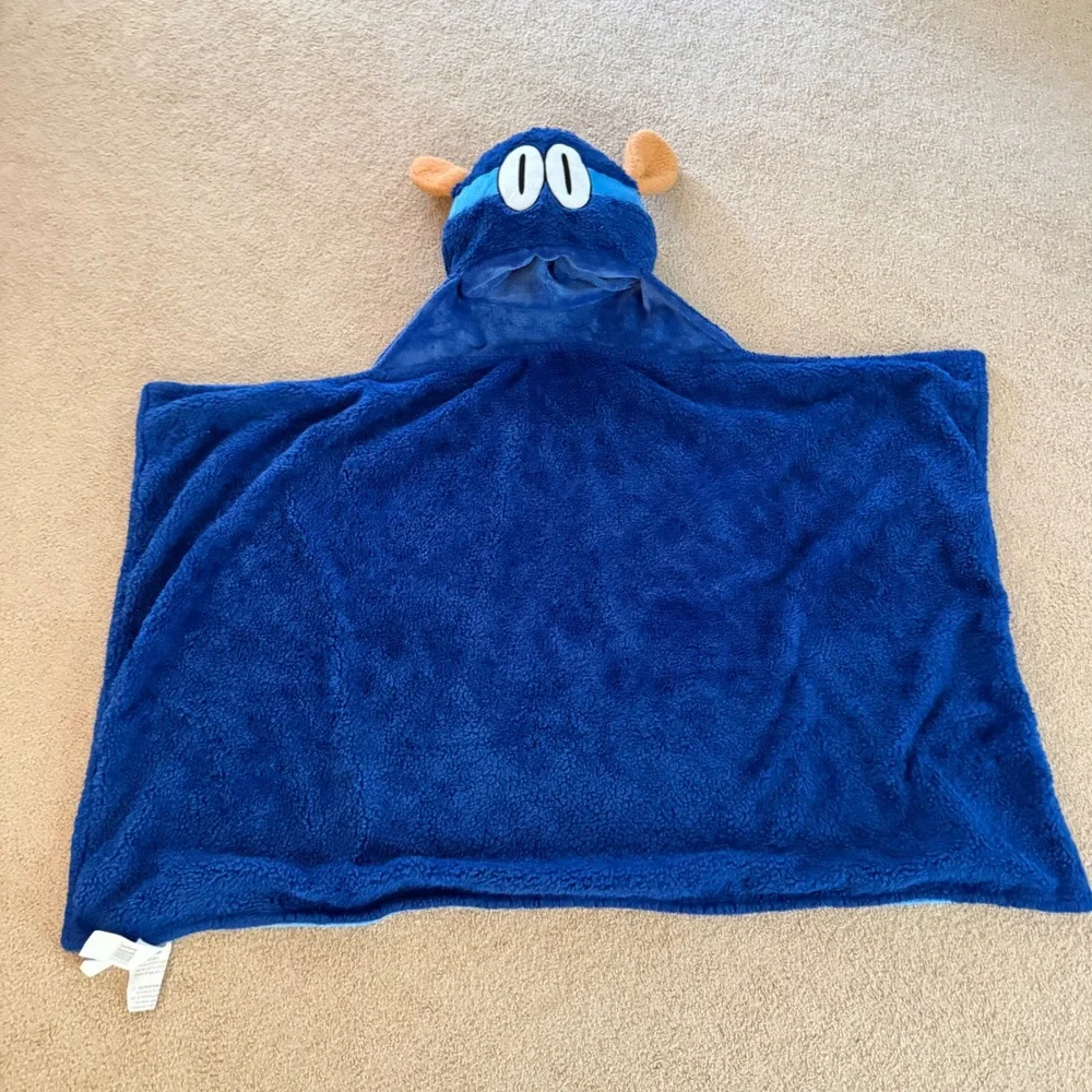 Dog Man Hooded Blanket Kids OS Blue Dav Pilkey Character Fleece Wearable Throw‎
